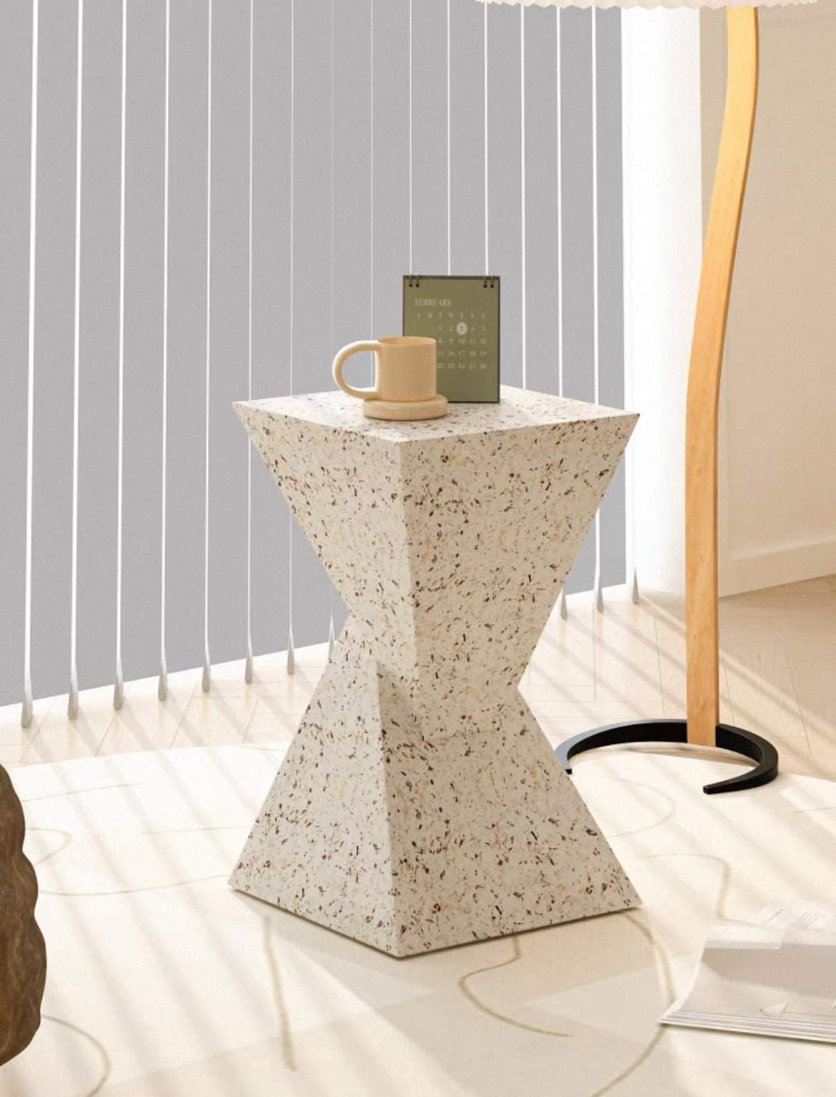 Arto Side Table