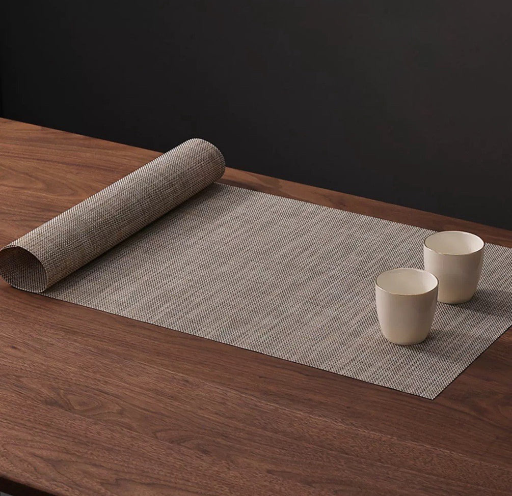 Felix Table Runner
