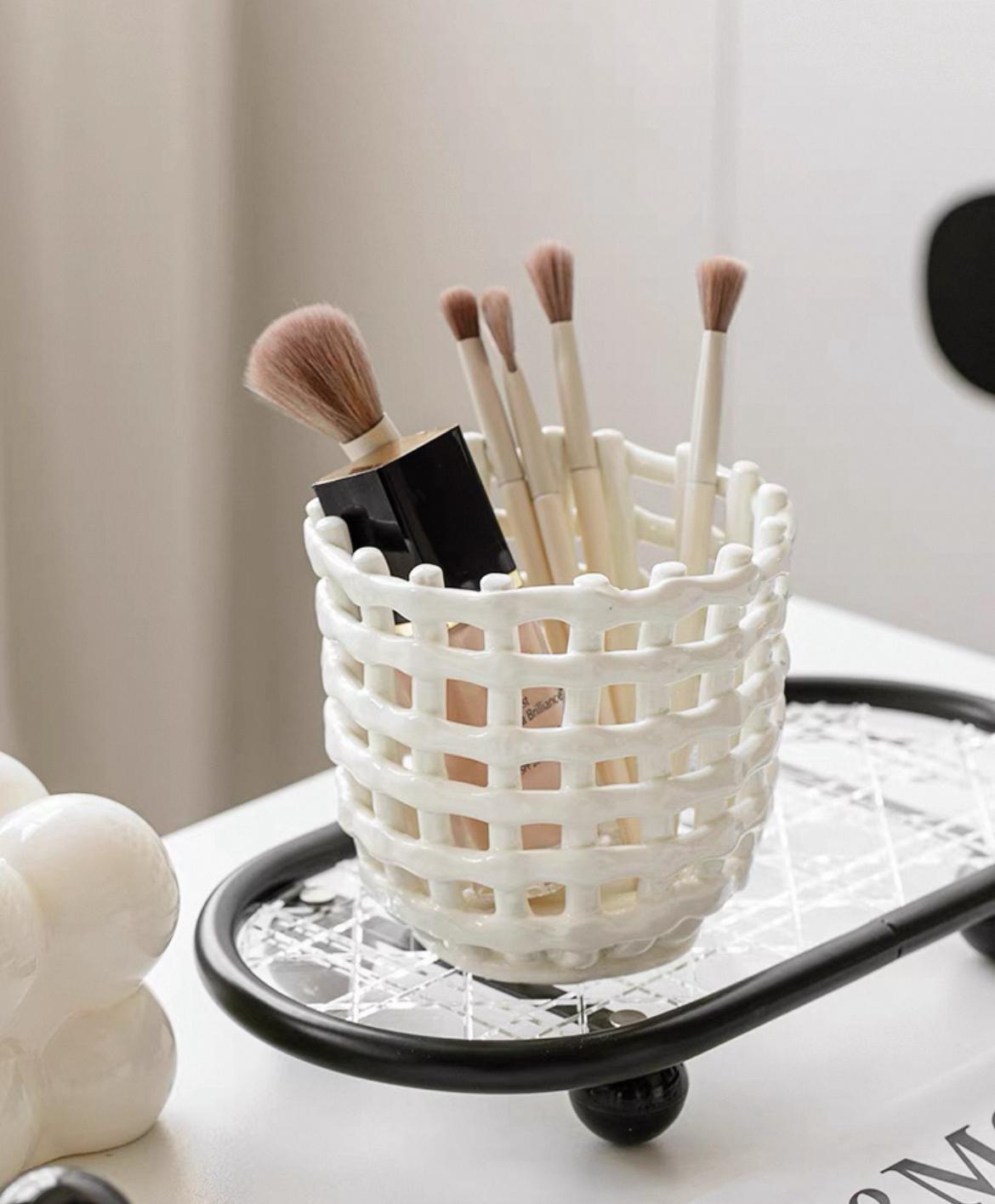 Fern Utility Holder