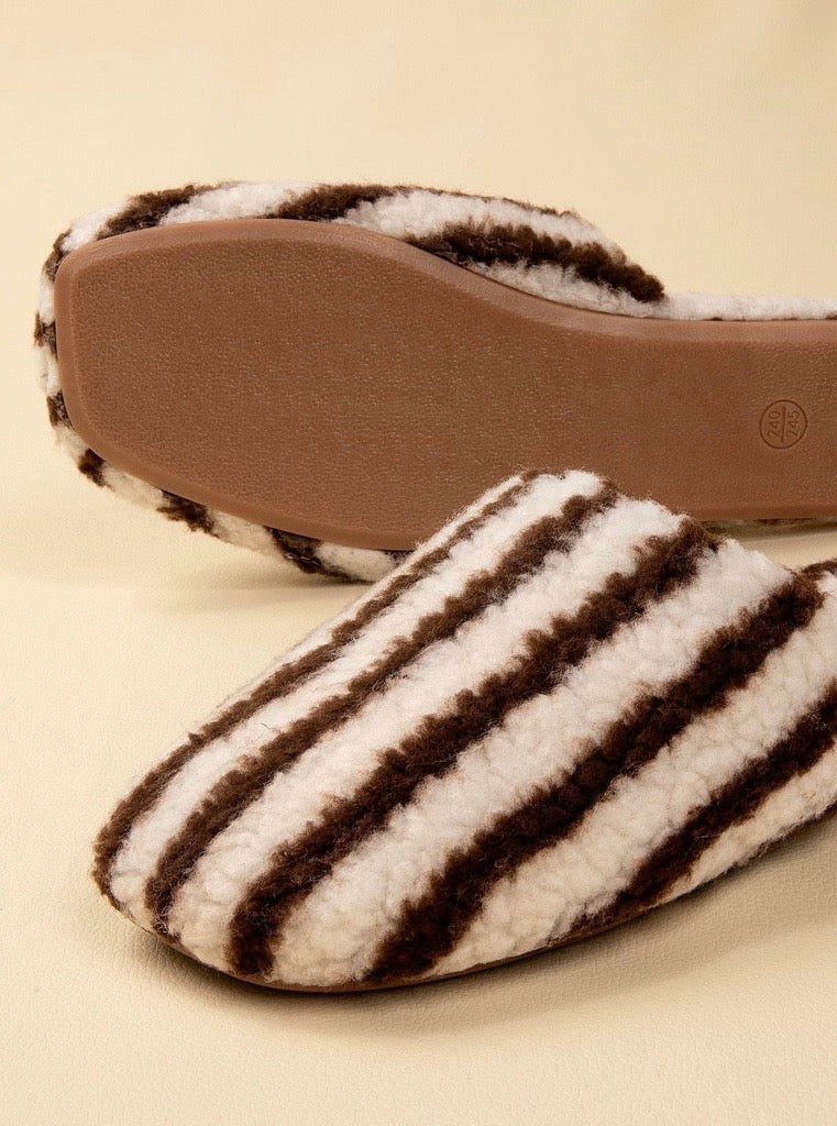 Soho Slipper Brown (PRE ORDER)