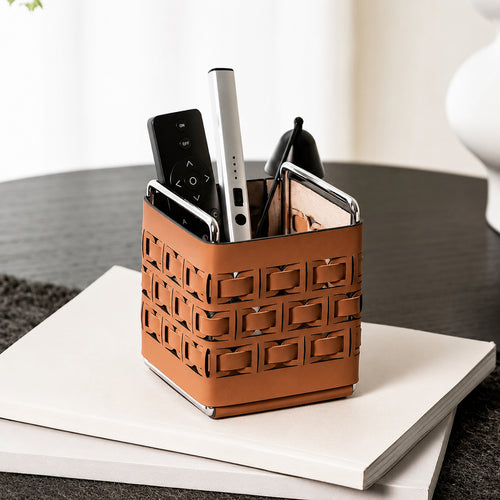 Leo Utility Holder