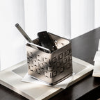 Leo Utility Holder