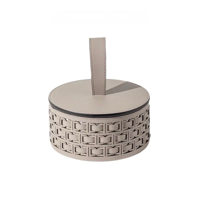 Leonie Round Box (PRE ORDER)