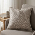 Lindy Cushion