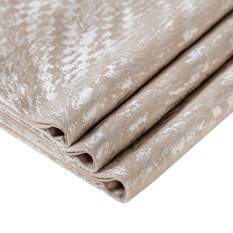 Lucy Table Runner