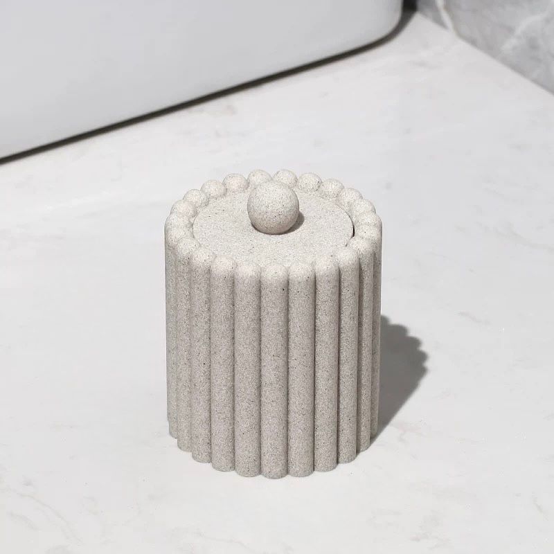 Nelly Canister