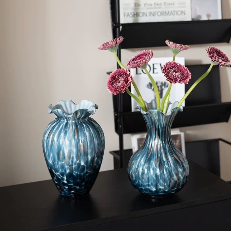 Nova Vase
