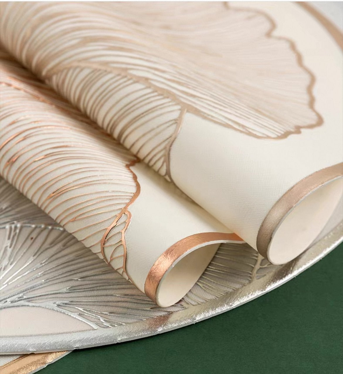 Rafflesia Round Placemat