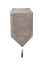 Sabrina Table Runner