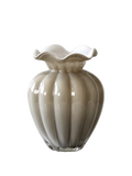 Sara Vase