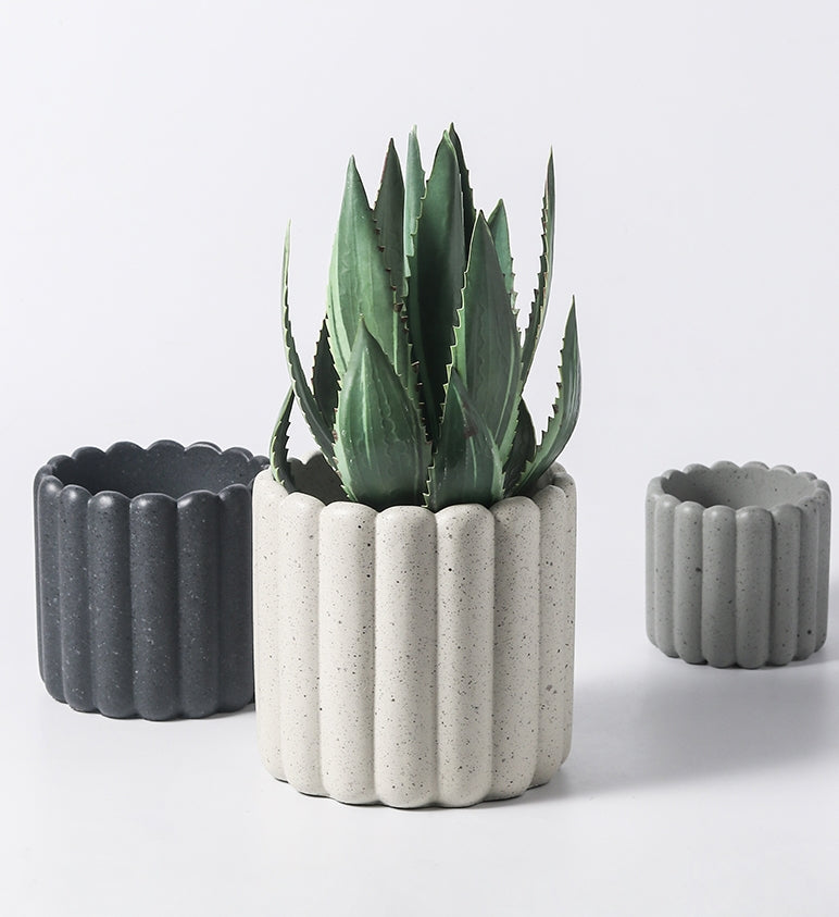 Stacy Flower Pot
