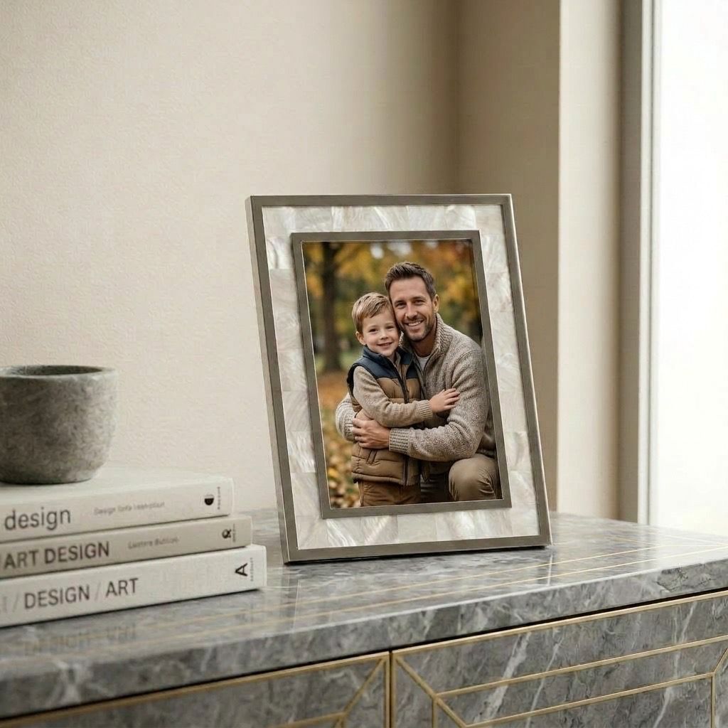 Leedon Mother of Pearl Photo Frame - 8x10 Naturale