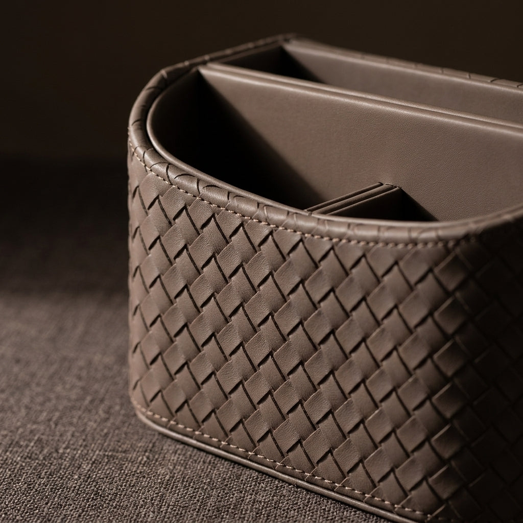 Maxx Multi-functional Holder