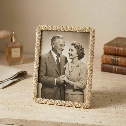 Capris Photo Frame - 5x7 (PRE ORDER)