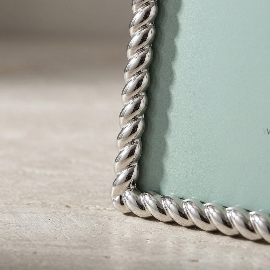 Lexon Photo Frame - 8x10