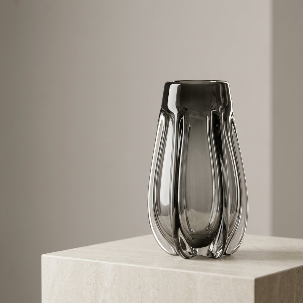 Neal Vase