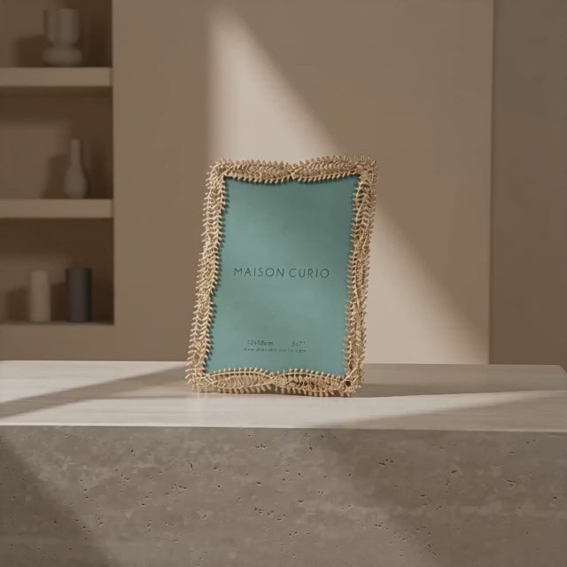 Lora Photo Frame - 5x7